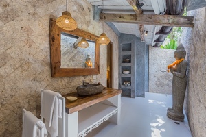  VILLA KAYULAMA UMALAS 