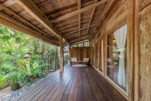  VILLA KAYULAMA UMALAS 