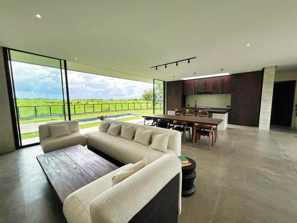  VILLA CALKABA 