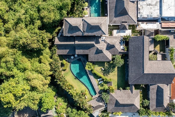 VILLA YU