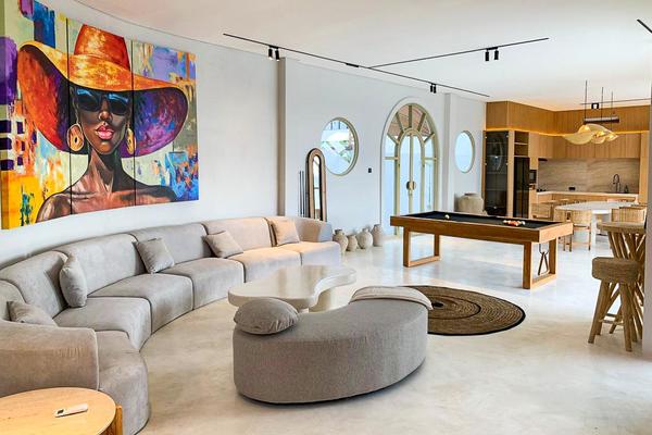  VILLA CEPAKA WOU 