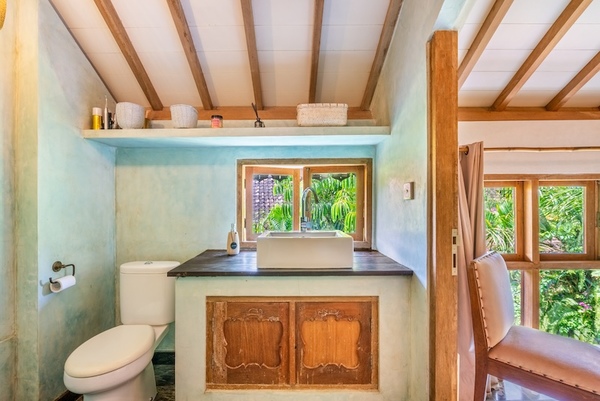  VILLA KAYU CUPEK 2 
