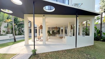  VILLA HITAM 