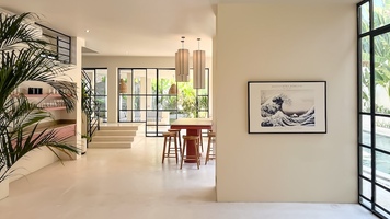 VILLA HITAM 