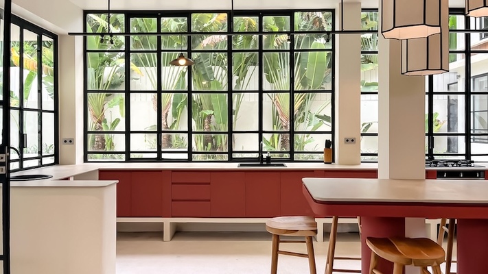  VILLA HITAM 