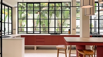  VILLA HITAM 