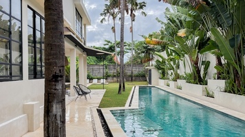  VILLA HITAM 