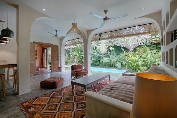 VILLA INDE
