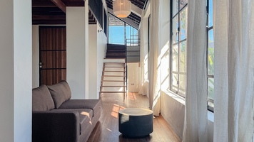  VILLA HITAM 