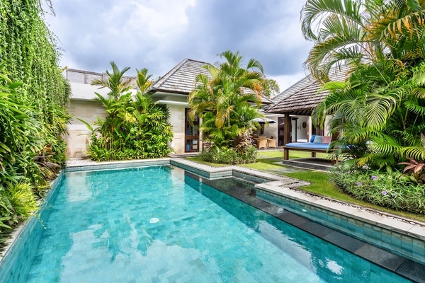  VILLA ATHENA 