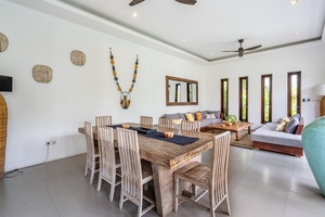  VILLA ATHENA 