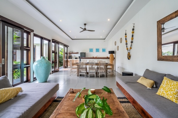  VILLA ATHENA 
