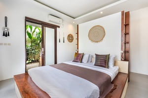  VILLA ATHENA 
