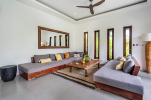  VILLA ATHENA 