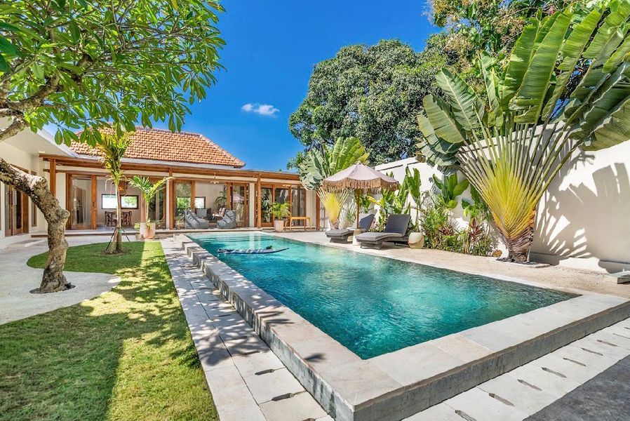 VILLA ELO