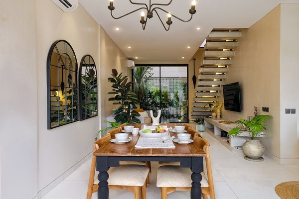 VILLA CANGGU BERAWA