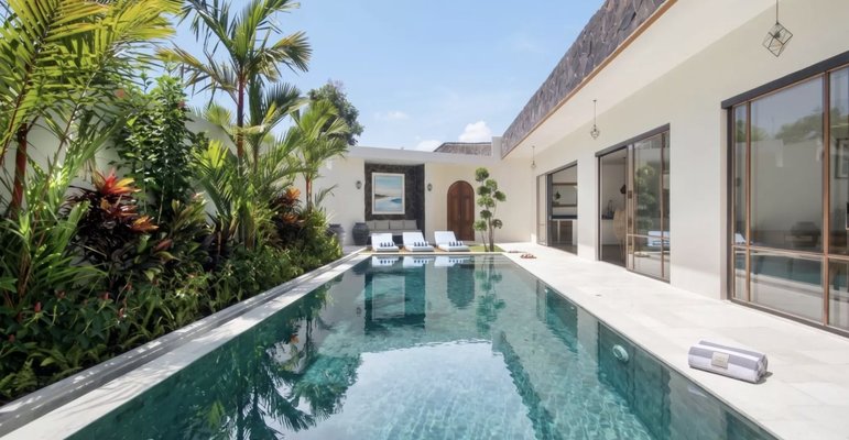  VILLA UMALAS 
