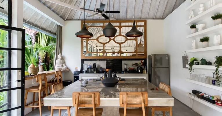  3-BEDROOM POOL VILLA UMALAS 