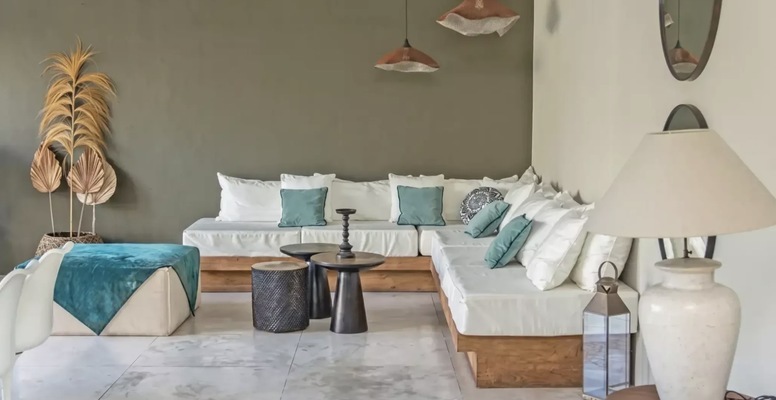  VILLA TROPICAL UMALAS 