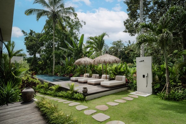  VILLA 3 CHAMBRES FREEHOLD VUE JUNGLE UBUD 